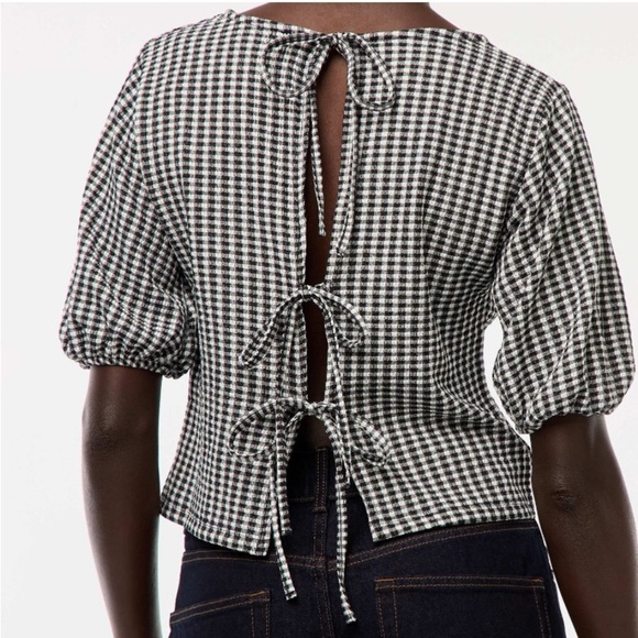 Kiabi Tops - Kiabi Black & White Gingham Tie Back Crop Blouse Top Women’s Size XS/S